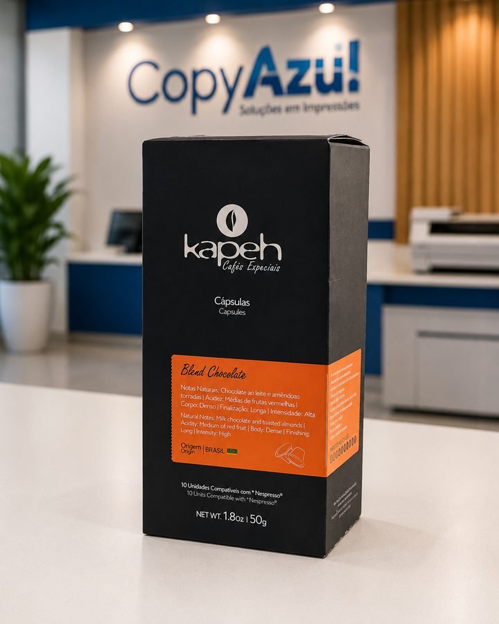 Embalagem de produto com informação técnica organizada e identidade visual consistente